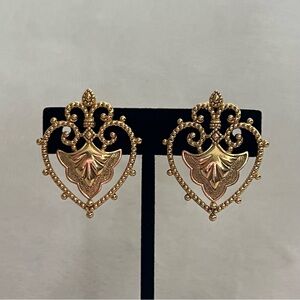Vintage Avon Royal Heart Clip On Earrings